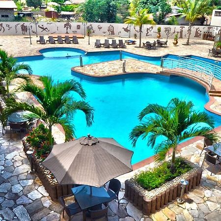 Mensvic Grand Hotel Accra Extérieur photo